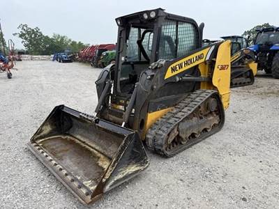 New Holland C327 Skid Steer