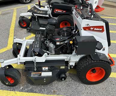 Bobcat ZS4000 Stand-On Lawn Mower
