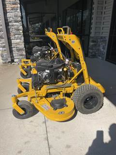 Hustler SURFER PRO 48 Stand-On Lawn Mower