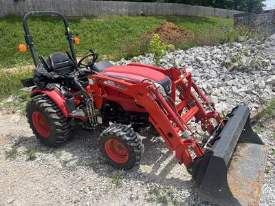 Kioti CX2510HST Tractor