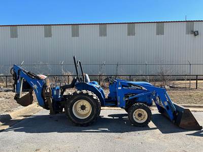 New Holland TC30 Tractor