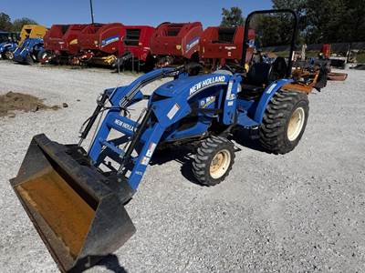 New Holland WORKMASTER 40 Tractor