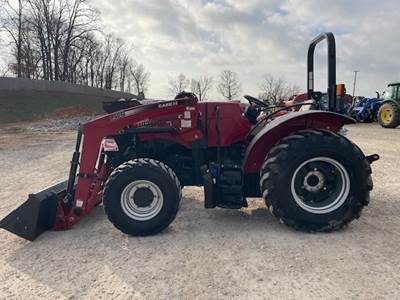 Case IH FARMALL 105A Tractor