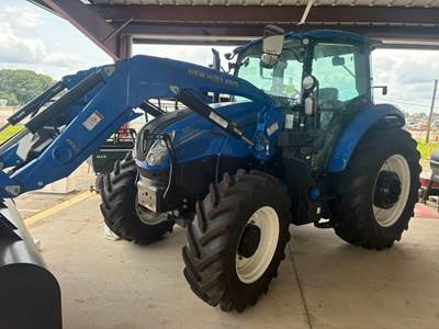 New Holland POWERSTAR 120 Tractor