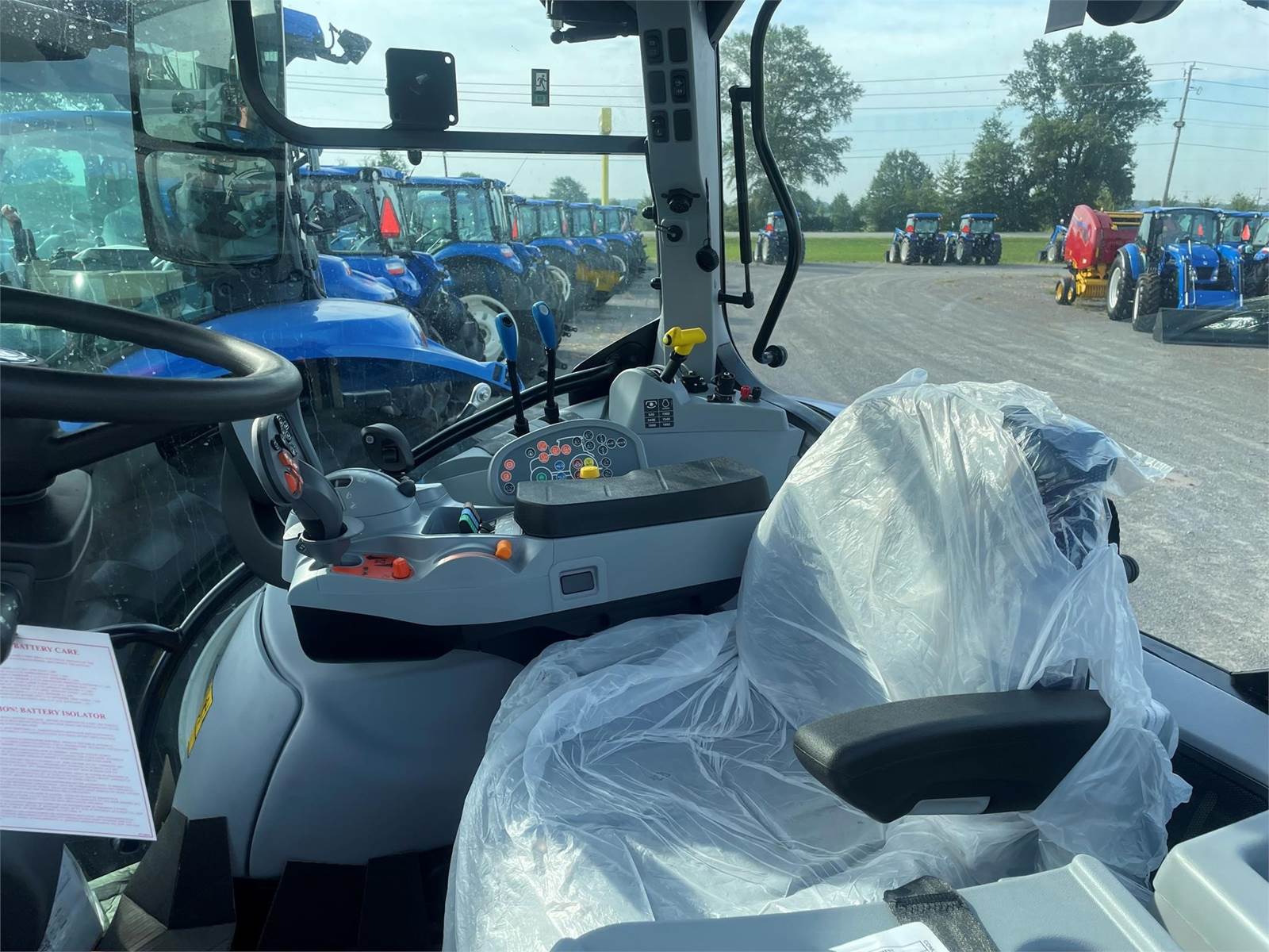 2023 New Holland T5.130 Tractor For Sale, 2 Hours Searcy, AR 037270