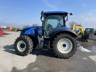New Holland T5.140 Tractor