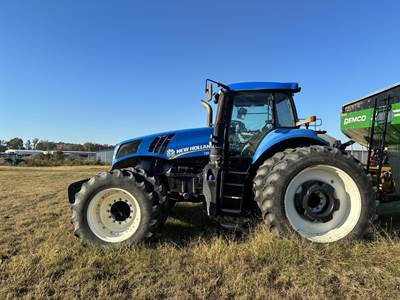 New Holland T8.410 Tractor