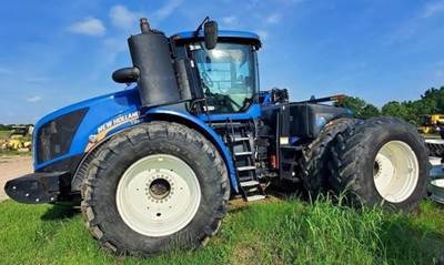 New Holland T9.645 Tractor