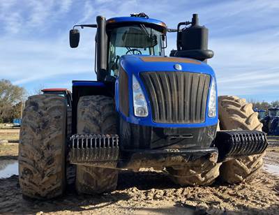 New Holland T9.645HD Tractor
