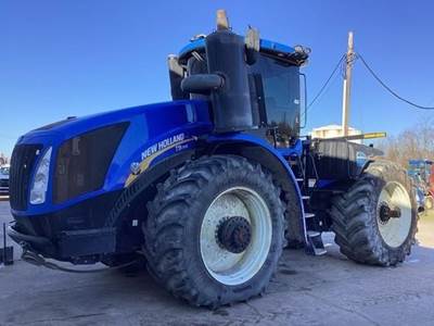 New Holland T9.700HD Tractor