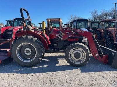 Case IH FARMALL 50A Tractor