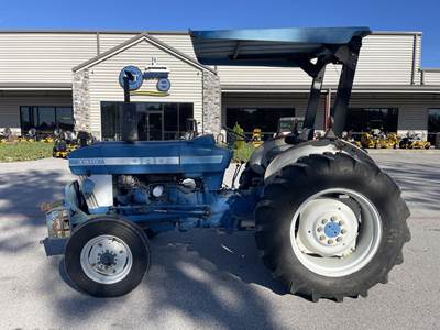 Ford 3910 Tractor