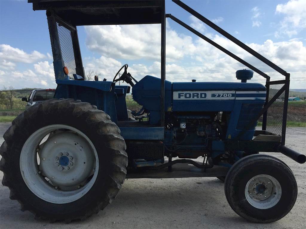 1977 Ford 7700 Tractor For Sale Berryville, AR UT5138