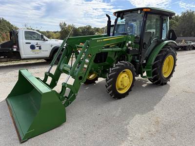 John Deere 5055E Tractor