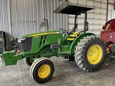 John Deere 5065E Tractor