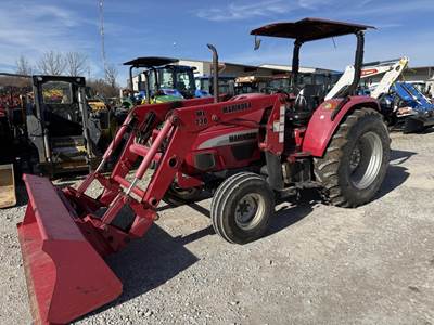 Mahindra 7520 Tractor