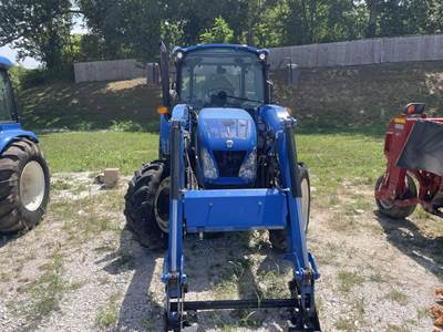 New Holland POWERSTAR 75 Tractor