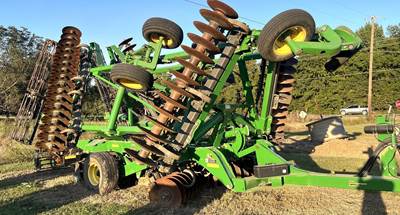 John Deere 2633VT