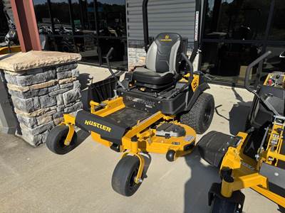 Hustler FASTRAK SDX 54 Zero Turn Mower