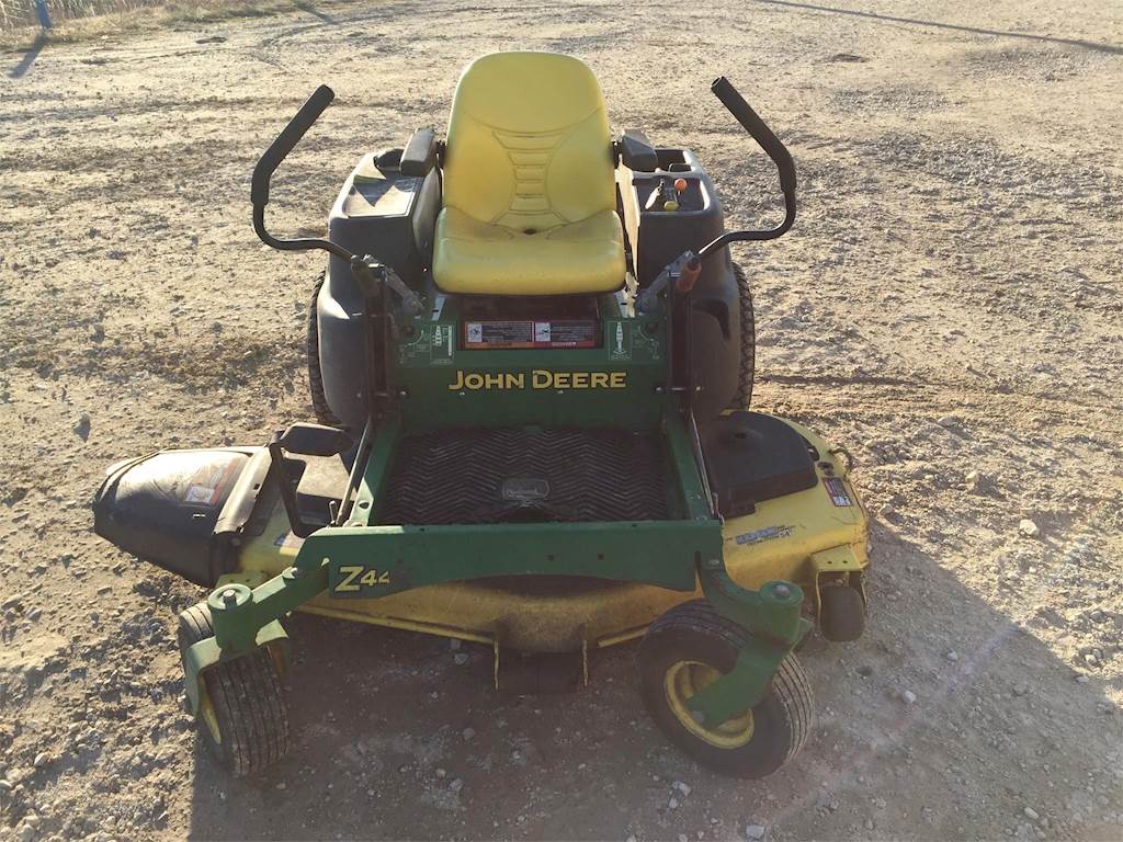 2010 John Deere Z445 Riding Lawn Mower For Sale Berryville Ar Lg1655 Mylittlesalesman Com