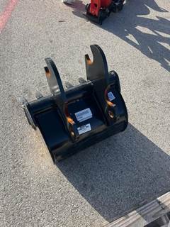 Kubota K7254 Bucket