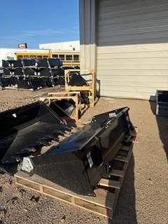 Paladin KD113902 Bucket