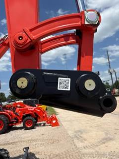 Kubota K7915 Coupler