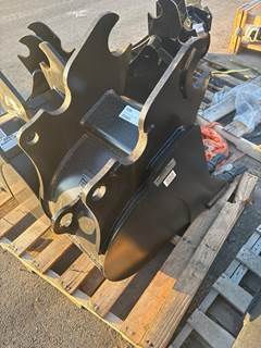 Kubota K7426 Ditching Bucket