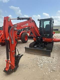 Kubota KX0404R3A Hay Tedder