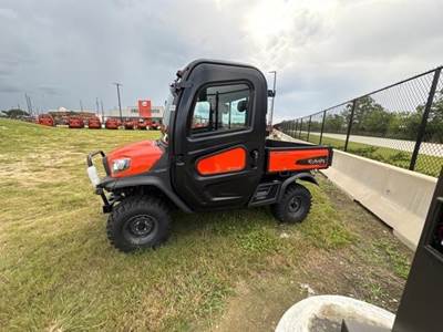 Kubota RTVX2CSKLH1 Hay Tedder