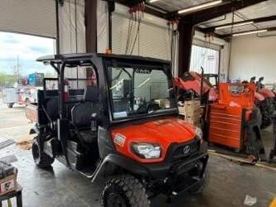 Kubota RTVX4BKH1 Hay Tedder