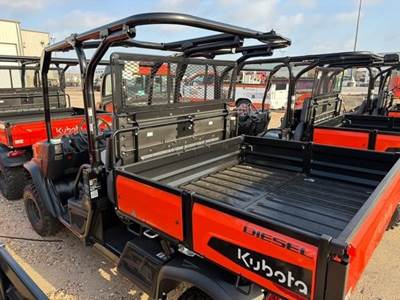 Kubota RTVX4BKH1 Hay Tedder