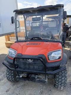 Kubota RTVX4SKH1 Hay Tedder