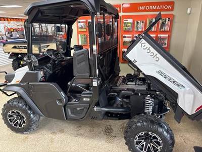 Kubota RTVXG850GA Hay Tedder