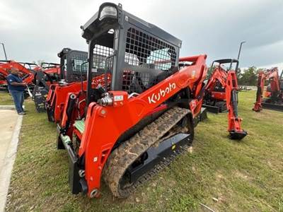 Kubota SVL753 Hay Tedder