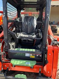 Kubota SVL753 Hay Tedder