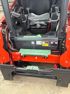 Kubota SVL753HW Hay Tedder