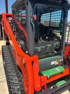 Kubota SVL753HWCC Hay Tedder