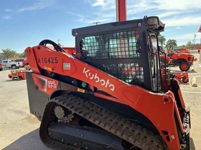 Kubota SVL973HFCC Hay Tedder