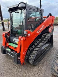 Kubota SVL973HFCC Hay Tedder