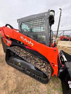 Kubota SVL973HFCC Hay Tedder