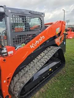 Kubota SVL973HFCC Hay Tedder