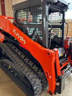 Kubota SVL973HFCC Hay Tedder