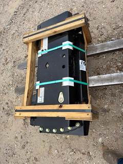 Land Pride APTH35 Hitch