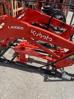 Kubota LA1065 Loader, Part # MX2131/L2235A