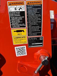 Kubota LA1154 Loader, 18 HP
