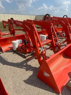 Kubota LA1154SU Loader