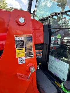 Kubota LA1944 Loader, Part # M8143-M1816