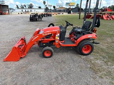 Kubota LA344S Loader