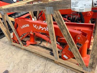 Kubota LA526 Loader